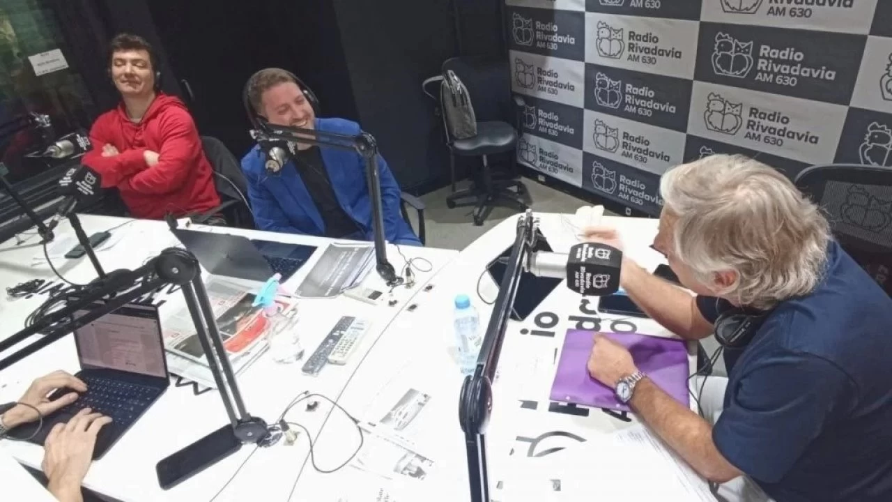 Reviví el pase entre Marcelo Longobardi y Jonatan Viale con el humor de