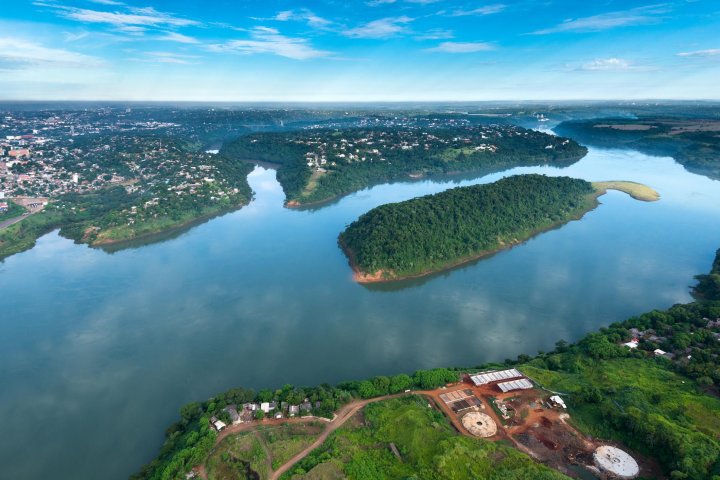 Un ambientalista advierte que el Río Paraná se va a desbordar
