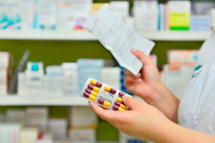 Cambios en el DNU sobre los remedios genéricos: pueden recomendarse marcas