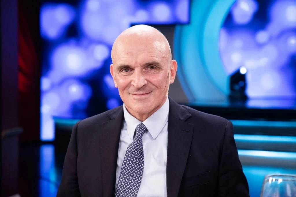 José Luis Espert: "Hay futuro y una luz al final del camino, a partir del segundo semestre habrá una recuperación económica y una inflación de un dígito"