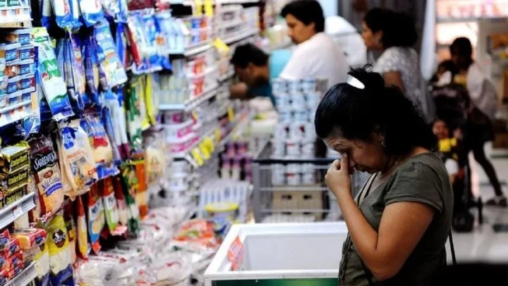 Demoledora encuesta: &quot;Aunque tengan trabajo, por primera vez la gente siente que no hay futuro&quot;