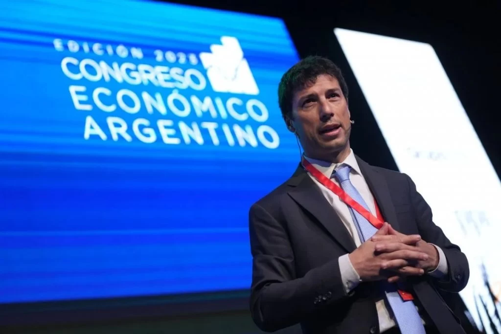 Esteban Domecq: &quot;Si no entienden como cuidar nuestra moneda, tarde o temprano Argentina se dolariza de facto&quot;
