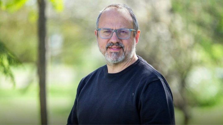 Diego Valenzuela: "Por primera vez veo la posibilidad de ser un pa&iacute;s normal"