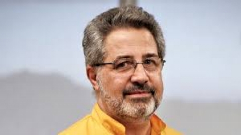 Claudio Santa María: "Estoy preocupado por que la vacuna Rusa no tiene ninguna aprobación"