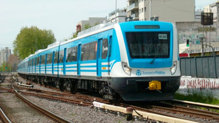 Florencia, usuaria del tren Sarmiento: &quot;Seguramente hoy se aumentó el contagio con lo que pasó en el túnel de la estación&quot;