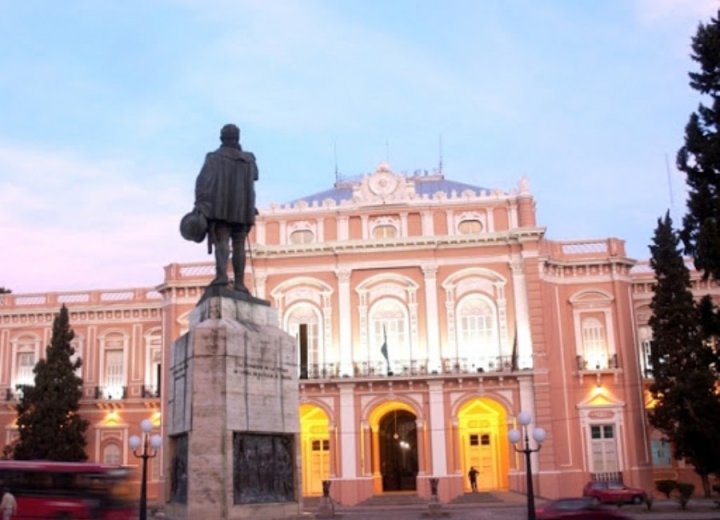 Las escalofriantes historias paranormales del edificio de la Legislatura Salteña