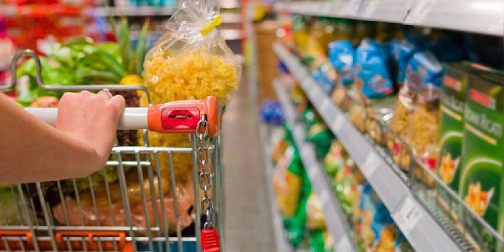 Una fuerte suba en los alimentos impulsó la inflación de febrero a 4,7%