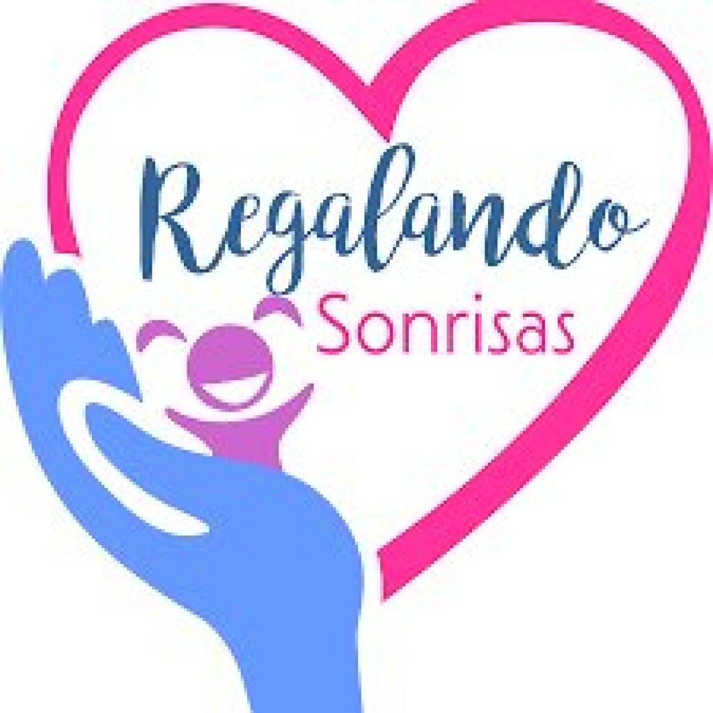 Regalando sonrisas solidarias brinda su ayuda en el día del niño