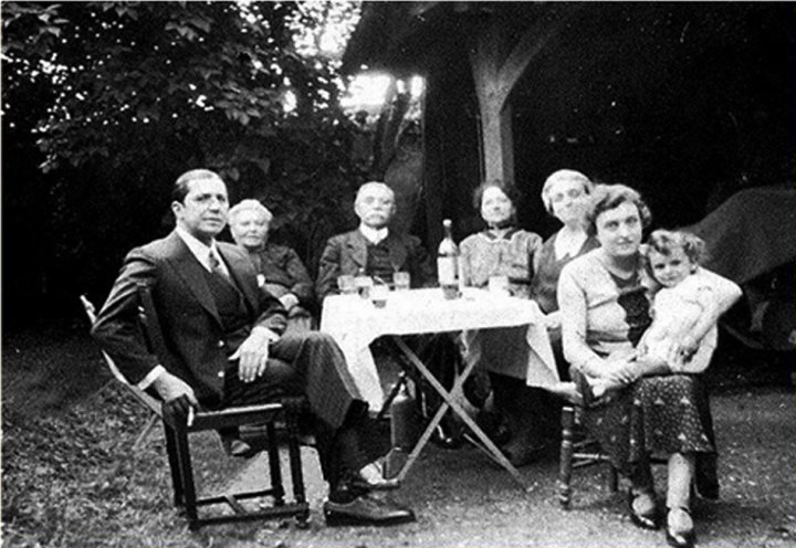 María Mercedes Gardes: &quot;Mis bisabuelos recibieron una llamada de Berthe Gardes, la mamá de Gardel&quot;
