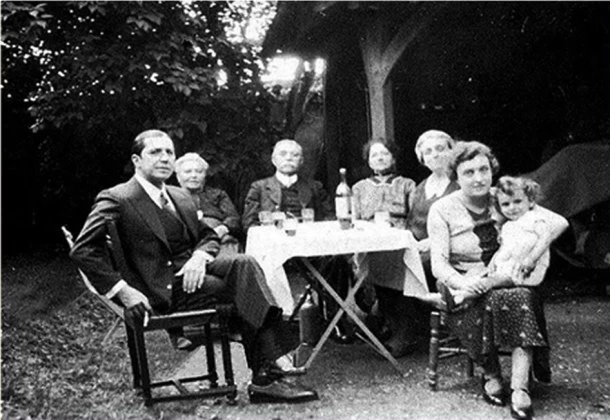 María Mercedes Gardes: "Mis bisabuelos recibieron una llamada de Berthe Gardes, la mamá de Gardel"