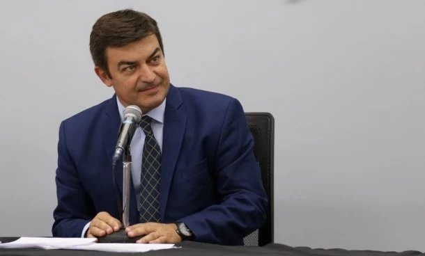 Omar De Marchi: "El gobierno se ha ensañado con la gente"