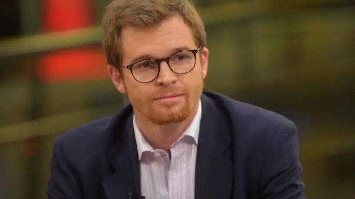 Nicolás Massot: &quot;El gobierno un mes más vuelve a anunciar que mantiene el bono como si fuera Nerón o Calígula. Mes 17 congelado&quot;