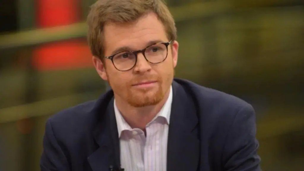 Nicolás Massot: &quot;El gobierno un mes más vuelve a anunciar que mantiene el bono como si fuera Nerón o Calígula. Mes 17 congelado&quot;