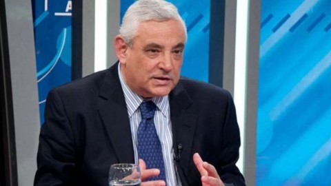 Enrique Zuleta Puceiro: "El discurso de Máximo Kirchner en el Congreso fue intencional"