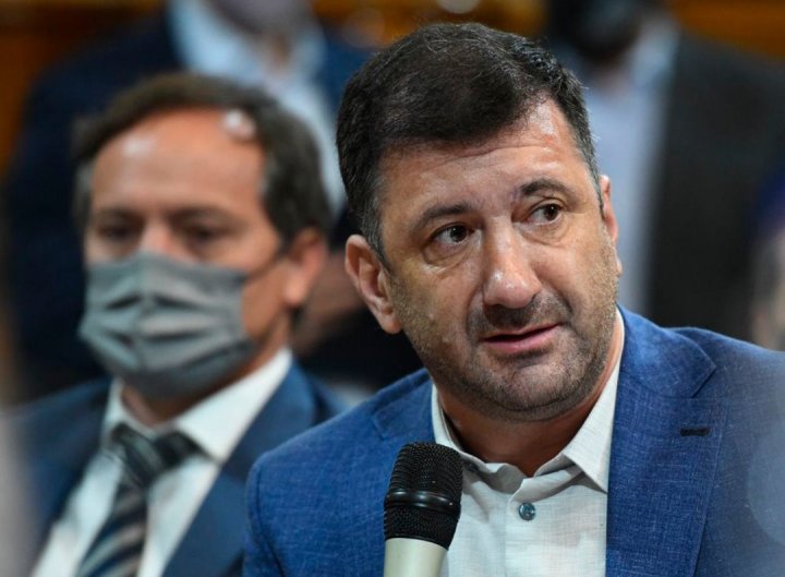 Edgardo Kueider: &quot;La presentación de Milei en una boleta es favorable al Frente de Todos&quot;