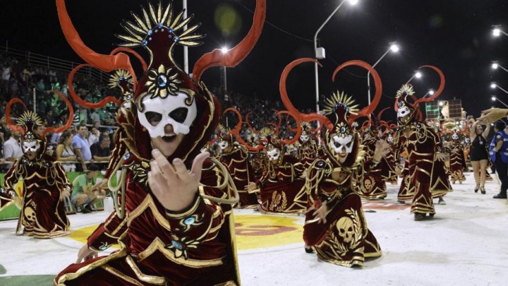 Gerardo Di Fazio: &quot;El Carnaval es una fiesta religiosa que precede a los rigores de la Cuaresma&quot;