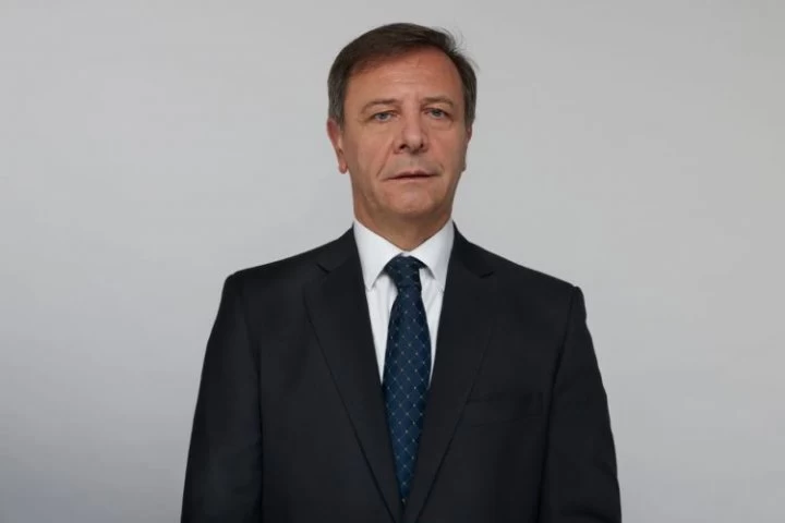 Oscar Zago: &quot;La reunión de ayer fue con los distintos bloques de la cámara baja, hoy se van a conformar tres comisiones: presupuesto y hacienda, legislación general y asuntos constitucionales&quot;