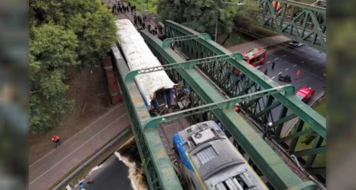 Presidente del Instituto Argentino de Ferrocarriles: &quot;El choque fue un hecho esporádico que difícilmente se repita&quot;