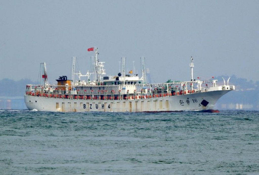 La verdad de los buques chinos en la costa argentina