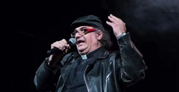Padre César: "Me llena de tristeza su fallecimiento, pero murió como quiso, con el último aliento. Fue un trabajador inagotable, un verdadero obrero de Dios"