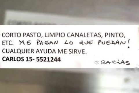 "Me pagan lo que puedan": el volante de un trabajador en La Plata que ofrece changas