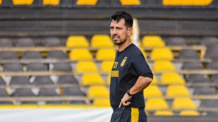 Leandro Gracián: &quot;La Primera Nacional es un torneo bravísimo&quot;