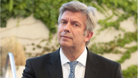 Mauricio DAlessandro: "A los gobernantes les conviene tenernos encerrados y sometidos"