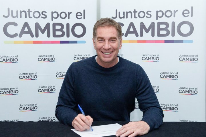 Diego Santilli: &quot;Estoy a favor de DNU, hay que ayudar al presidente&quot;