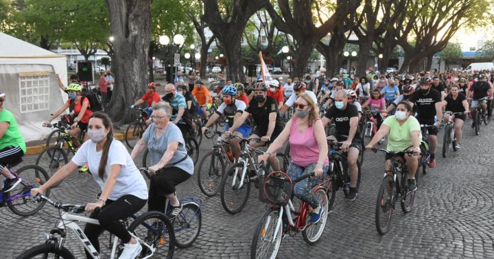 Mirtha Carruman: &quot;Con la bicicleteada queríamos combinar la fe y el deporte&quot;