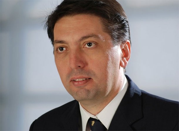 Gustavo Lazzari: "El Estado que se endeuda o emite se convierte en voraz y te revienta a impuestos"