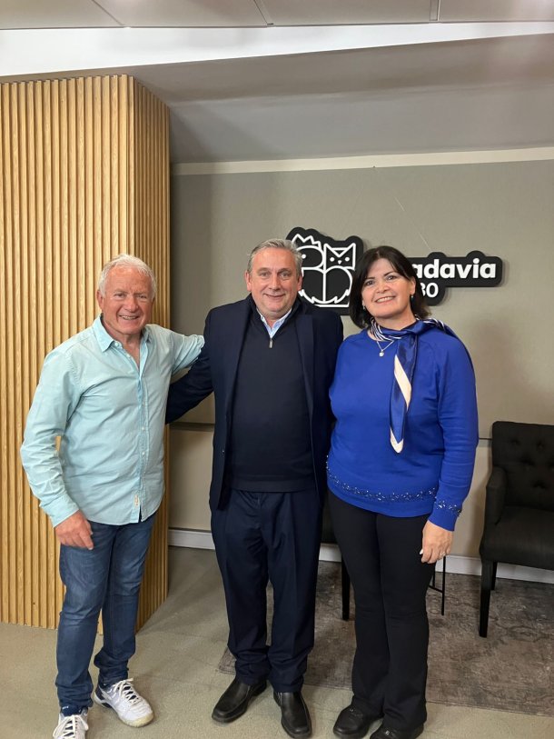 Es intendente de una localidad cordobesa y fue a Buenos Aires a presentarse como un nuevo destino turístico