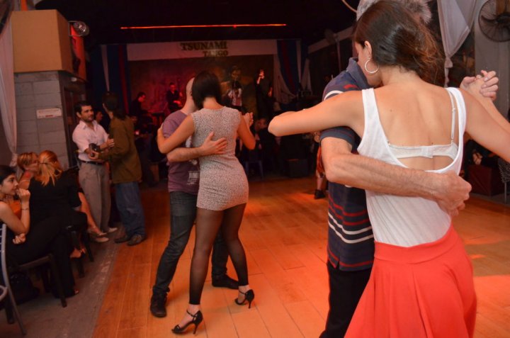 Vegalonga: Un encuentro entre el veganismo, el activismo y el tango
