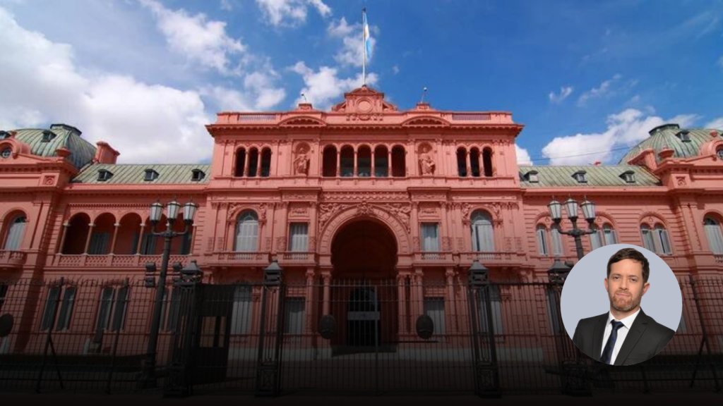 "Algo huele mal en la Casa Rosada"