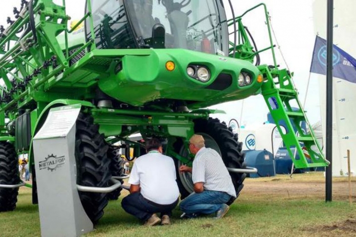 La industria de la maquinaria agrícola impulsa una ley nacional para el repunte de la actividad