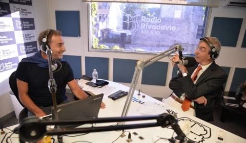 Volvé a escuchar el pase entre Nelson Castro y Luis Majul