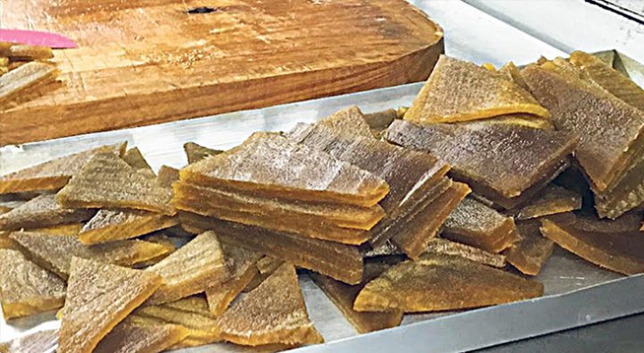 Vanina Pascutti: &quot;Hacemos confituras, granola y churrascos de madera de Yacaratia&quot;