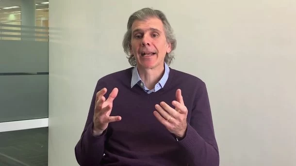 Santiago López Alfaro: "Afuera no tienen confianza en nuestra macroeconomía"