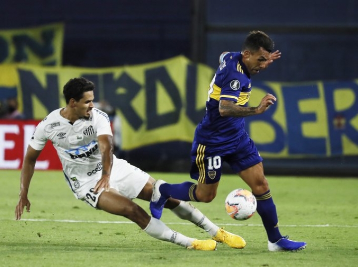 Boca empató sin goles ante Santos en la Bombonera