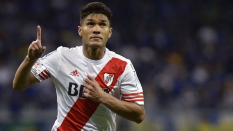 Teo Gutiérrez y su deseo de volver a River: "Piloteo yo el avión"
