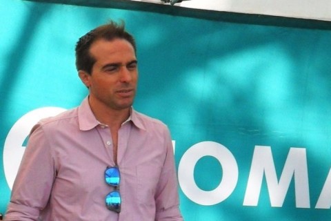 Hernán Zubeldía: "La gente que está viviendo del estado tiene que pasar al sector privado porque es el que genera la riqueza"