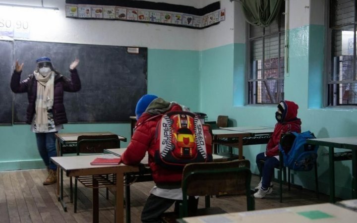 Varias escuelas de Quilmes debieron cerrar por el frío