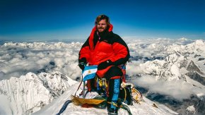 Tommy Heinrich: "El primer argentino en llegar al Everest recuerda su hazaña a 30 años"