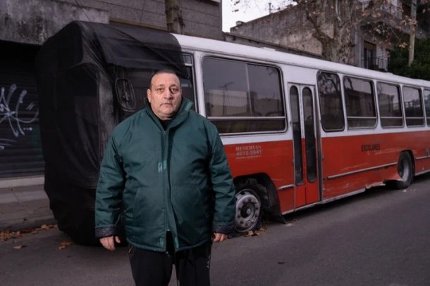 Se encontraron las dos víctimas del ladrón del micro y el camión al que liberaron dos veces