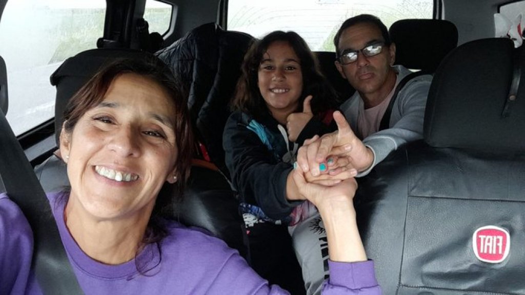 Carla Mamani, esperaron tener casa, trabajo seguro y auto para concebir: “Hoy somos papá, mamá e hija, salvo cuando se enoja”