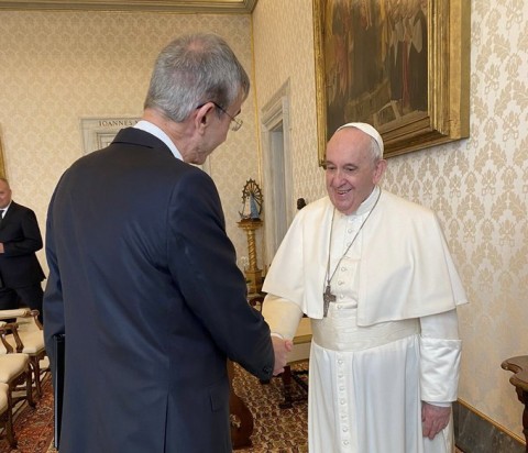 Nelson Castro: "Al papa lo encontré como si no hubiese pasado el tiempo ni la operación que tuvo"