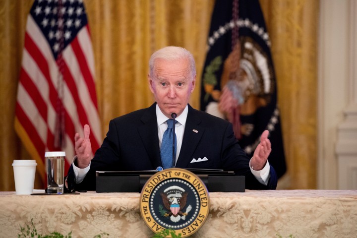 Joe Biden insultó a un periodista que le preguntó por la inflación