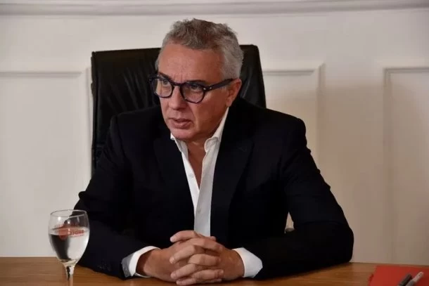 Julio Zamora: "Cambiar el ministro de economía provocaría más incertidumbre y no le haría bien a la Argentina"