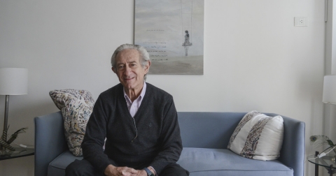 "El Gobierno no sabe cual es el rumbo de Argentina", aseguró Juan José Llach