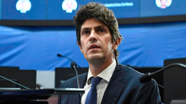 Martín Lousteau: "El Estado se construye o se destruye, y este Gobierno lo está destruyendo"