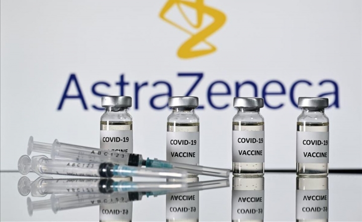 Desde España aseguran que &quot;la vacuna de AstraZeneca tuvo una prensa malísima, pero es segura y eficaz&quot;